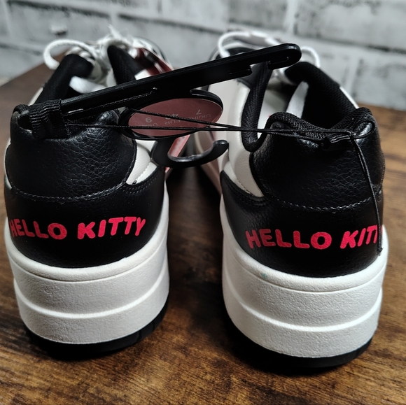 Sanrio Hello Kitty X Primark Collab Exclusive Platform Sneakers Woman’s 9 - Picture 3 of 8